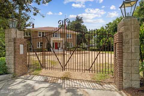 3030 ST JOHNS Avenue, Jacksonville, FL 32205