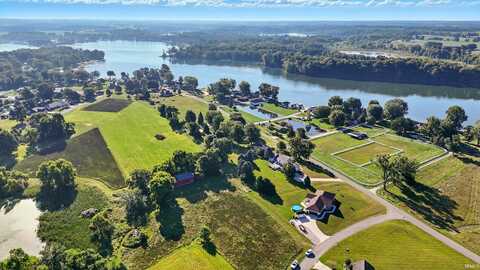 6155 S 055 W Dallas Lake, Wolcottville, IN 46795