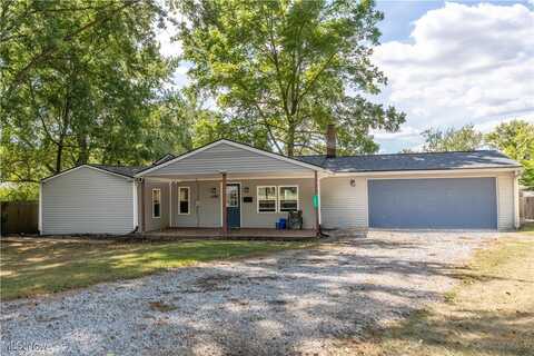 3305 Regent Avenue NE, Canton, OH 44705