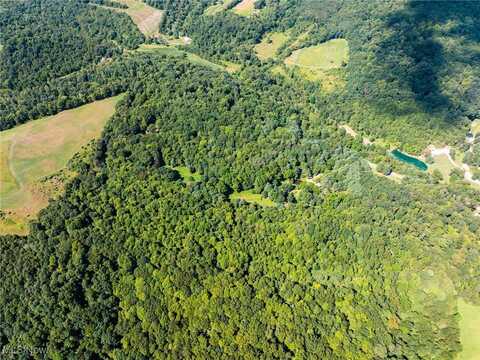 30733 County Road 401, Warsaw, OH 43844