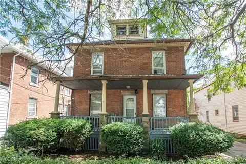 2095 Lark Street, Lakewood, OH 44107