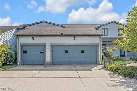 3710 Mercedes Place unit: 7, Canfield, OH 44406