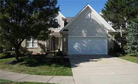 18560 Winding Oak Drive, Middleburg Heights, OH 44130