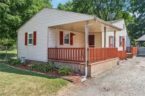 1254 Welsh Avenue, Akron, OH 44314