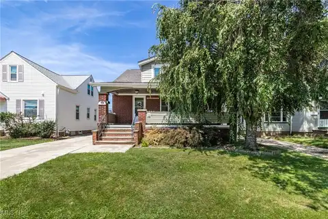 6906 Kenneth Avenue, Parma, OH 44129