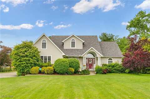 1925 N Lipkey Road, North Jackson, OH 44451