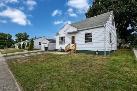 41 W Woodsdale Avenue, Akron, OH 44301
