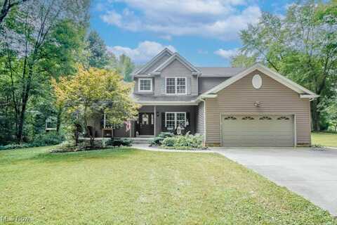 6843 Manchester Road, New Franklin, OH 44216