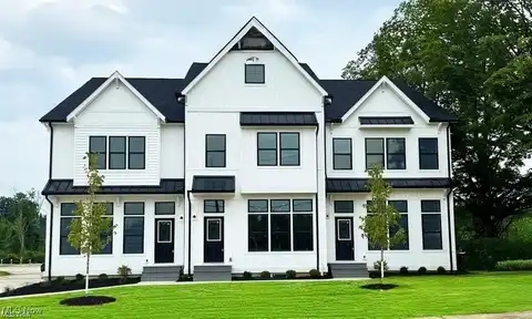 100 Cider Mill unit: A2, Chardon, OH 44024