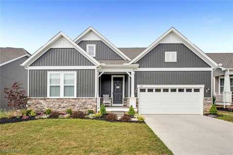 3930 Crest View Drive, Uniontown, OH 44685