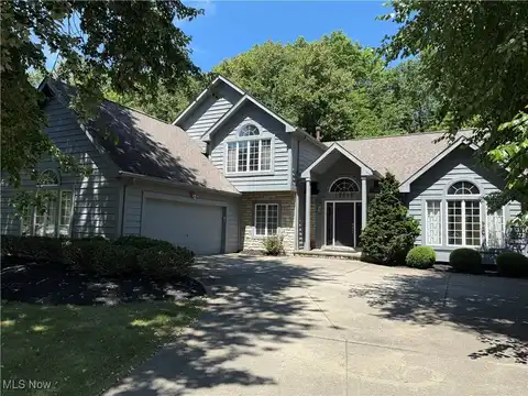 19816 Stoughton Drive, Strongsville, OH 44149