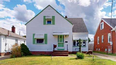 1419 Grantwood Drive, Parma, OH 44134