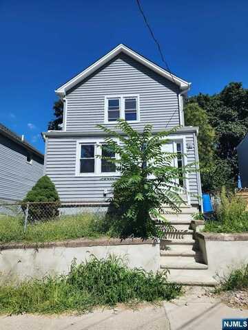 262 Sherman Street, Passaic, NJ 07055