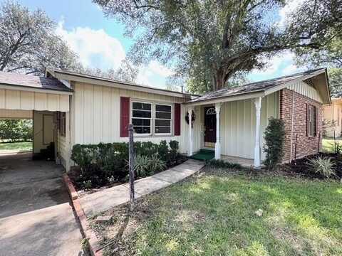 206 North 9th Street, Crockett, TX 75835