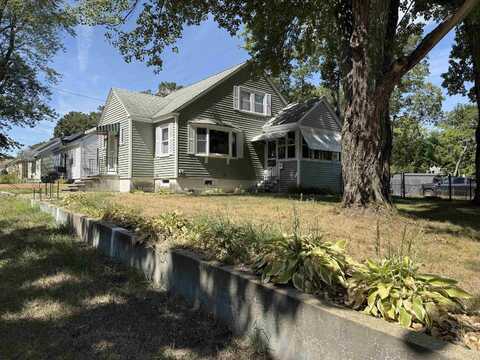 534 Vinton Street, Manchester, NH 03103