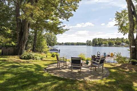 9 First Road, Milton, NH 03851