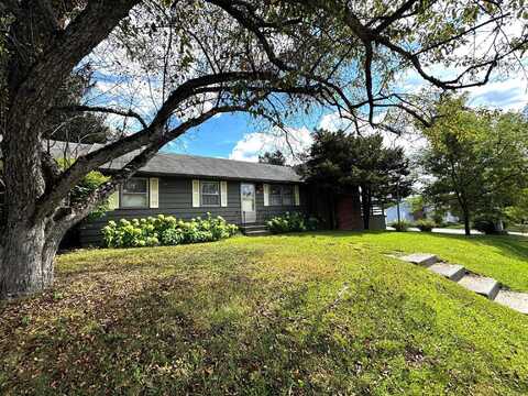 198 Twitchell Hill Road, Shaftsbury, VT 05262