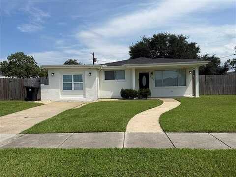 225 NUTRIA Drive, Arabi, LA 70032