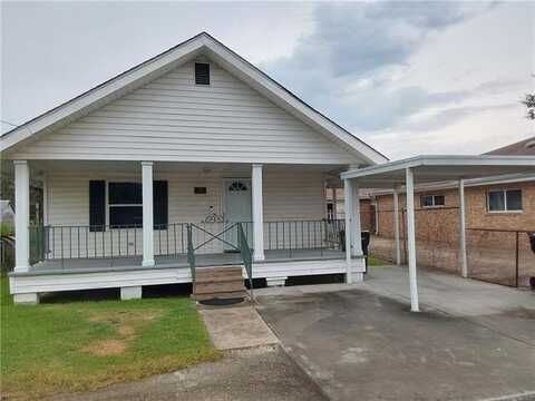203 6 TH Street, Chalmette, LA 70043