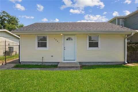 5901 PAULINE Drive, New Orleans, LA 70126
