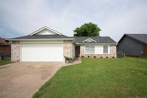9918 N 44th East Avenue, Sperry, OK 74073