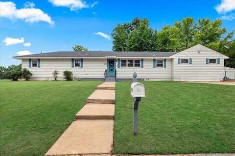 2401 Elgin Street, Muskogee, OK 74401