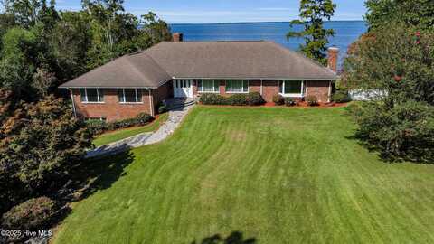 110 Balboa Court, New Bern, NC 28560