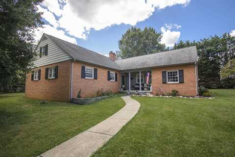 207 poplar Lane, Pearisburg, VA 24134