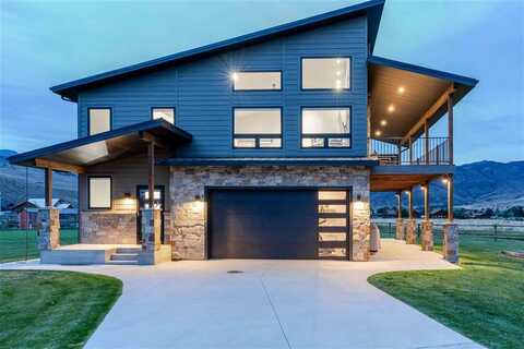 15 Road 6CU, Cody, WY 82414
