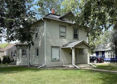 202 Prospect, Vermillion, SD 57069
