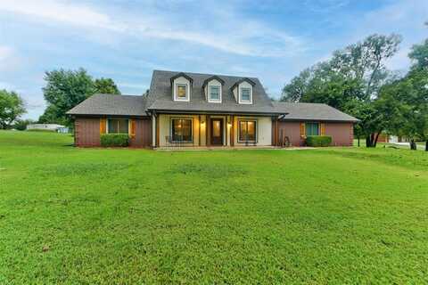 319 E Cedar Drive, Tuttle, OK 73089