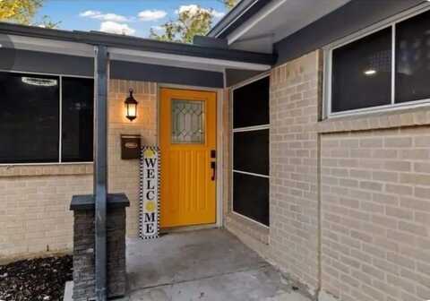 2847 W Rochelle Road, Irving, TX 75062