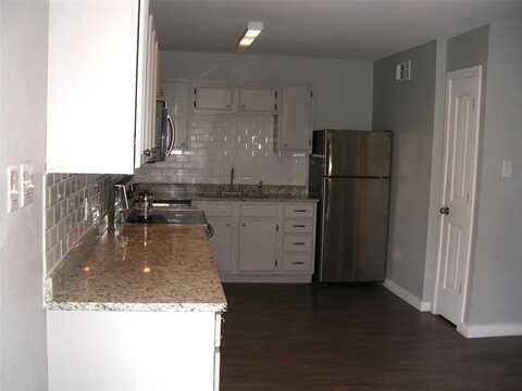 5725 Harvest Hill Road, Dallas, TX 75230