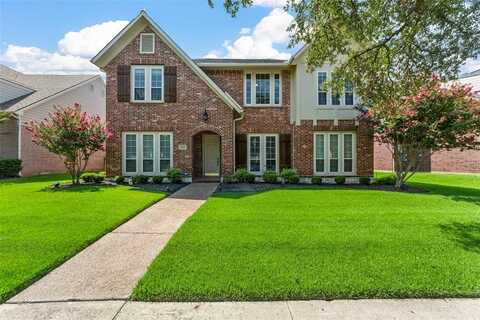 1812 E Branch Hollow Drive, Carrollton, TX 75007