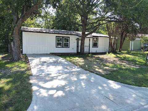 807 Skylark Drive, Arlington, TX 76010