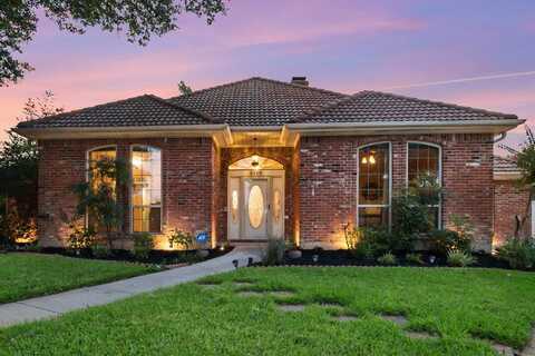 5110 Wareham Drive, Arlington, TX 76017