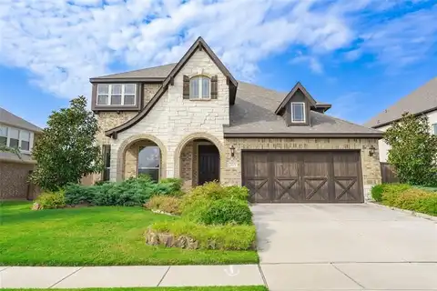 205 Oakcrest Drive, Justin, TX 76247