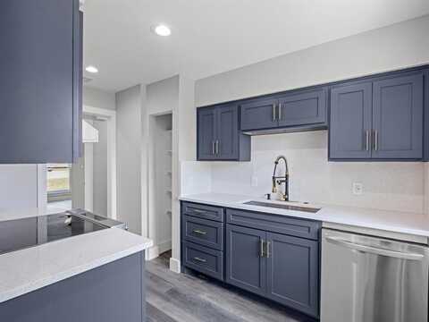 1142 Deerwood Drive, Dallas, TX 75232