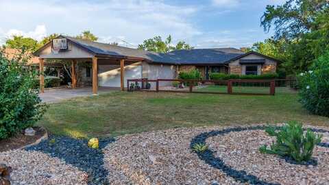 1007 Laguna Vista Court, Granbury, TX 76048