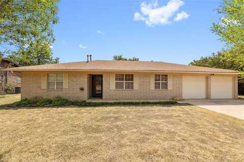 4307 9th Street, Brownwood, TX 76801