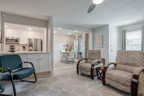 5335 Bent Tree Forest Drive, Dallas, TX 75248