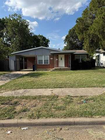 2203 Tolosa Drive, Dallas, TX 75228