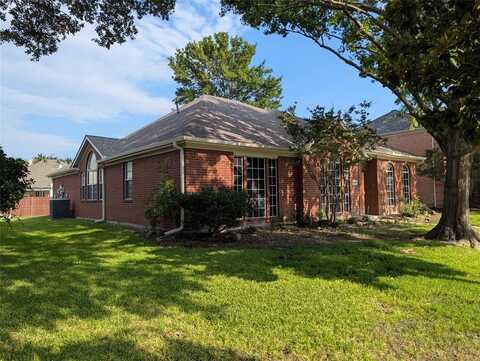 8912 Smokey Drive, Plano, TX 75025
