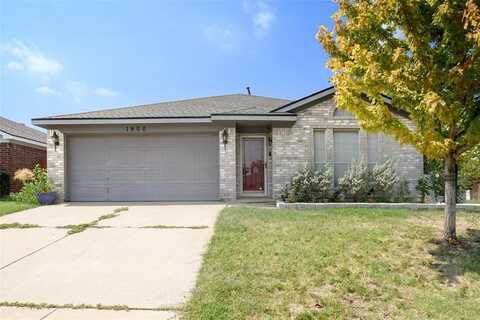 1900 Cedar Tree Drive, Fort Worth, TX 76131