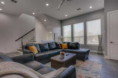 2239 Lovedale Avenue, Dallas, TX 75235