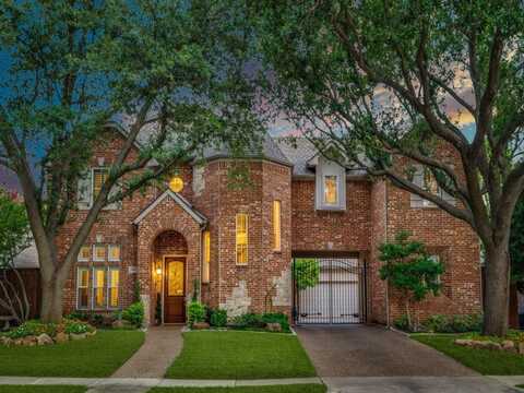4524 Emerson Drive, Plano, TX 75093