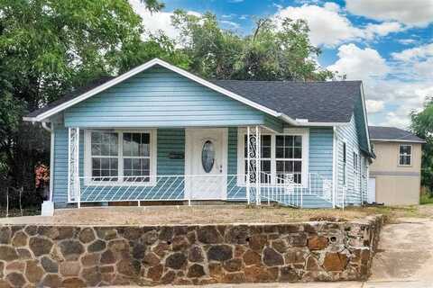 1203 E Davis Avenue, Fort Worth, TX 76104