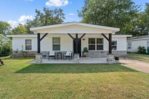 121 Austin Street, Mc Gregor, TX 76657
