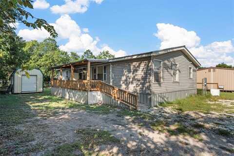313 Judge Hailey Street, Lott, TX 76656