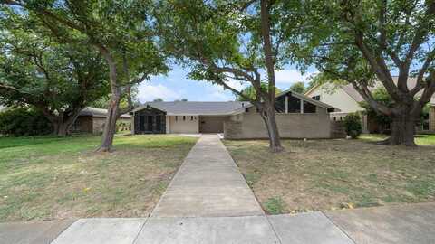 11530 Drummond Drive, Dallas, TX 75228